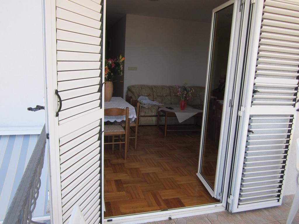 Apartments Antonia Malinska Cameră foto